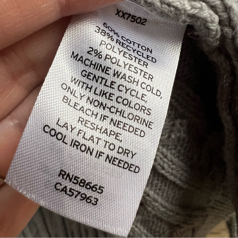 Nordstrom BP Women’s Grey Cropped Cableknit Cardigan Sweater, Size Medium - Picture 6 of 9